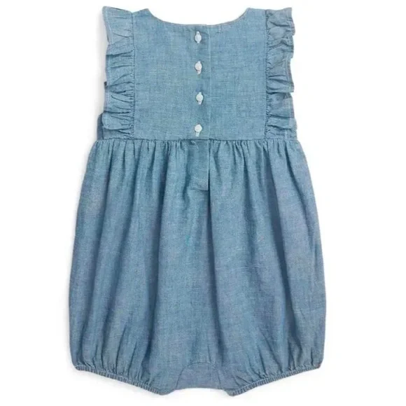 🆕 RALPH LAUREN BABY SLEEVELESS CHAMBRAY RUFFLE SHORTALL-DENIM LIGHT
RALPH LAUREN - Picture 2 of 3